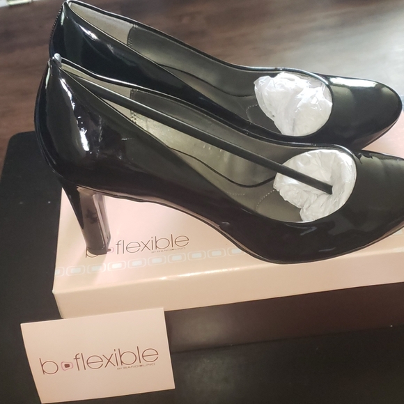 Shoes - Picture 2 of 2